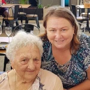 Meet your Posher, Carol